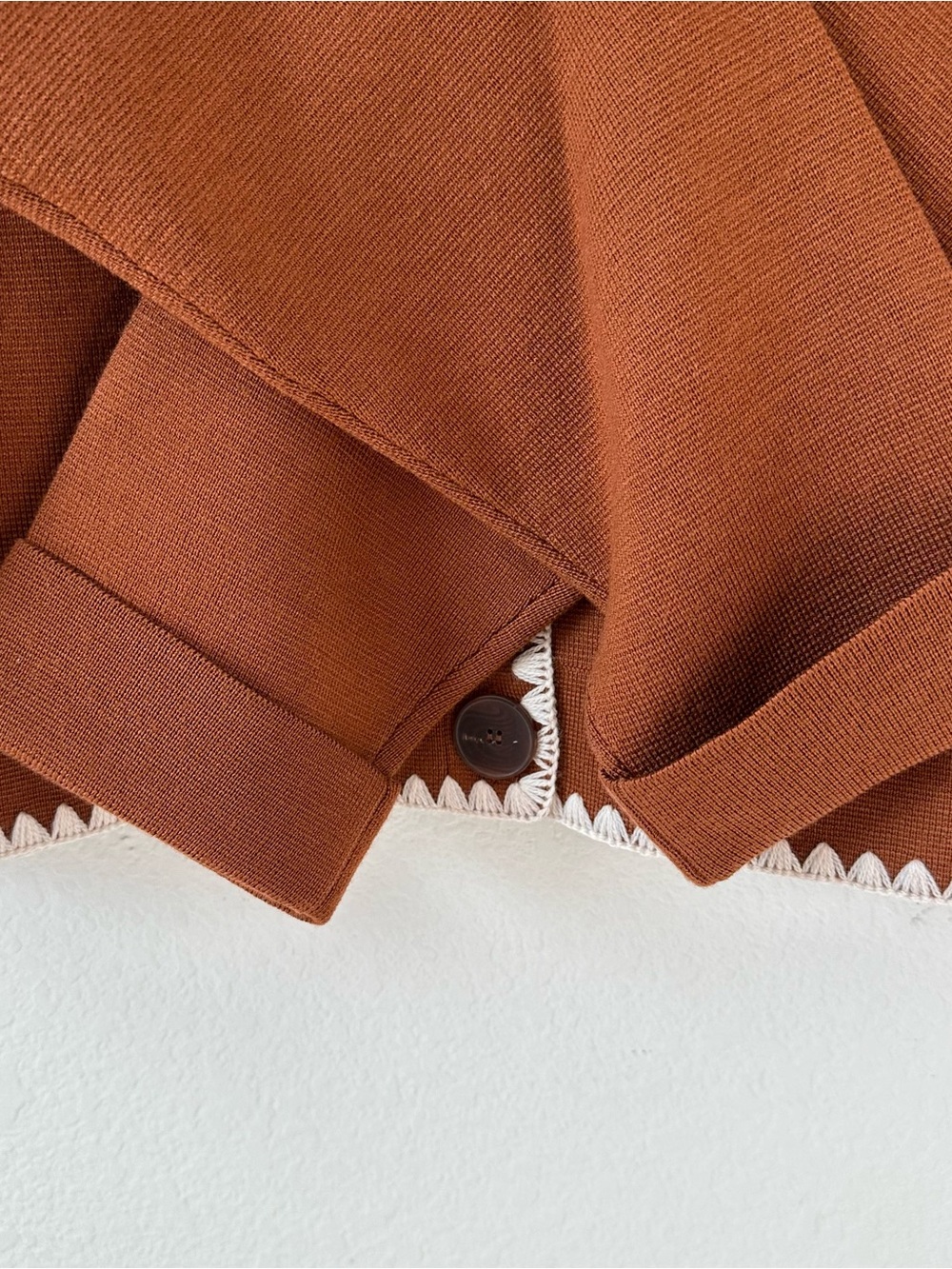 Sezane Betty Cardigan Embroidered Mahogany Brown Cream SZ XL - Picture 5 of 6